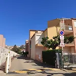 T2 Avec Loggia A 100m De La - 4sen119 St Pierre