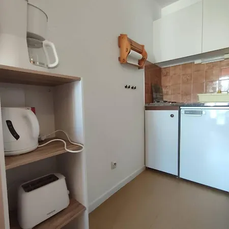 Apartment T2 Avec Loggia A 100m De La - 4sen119 St Pierre