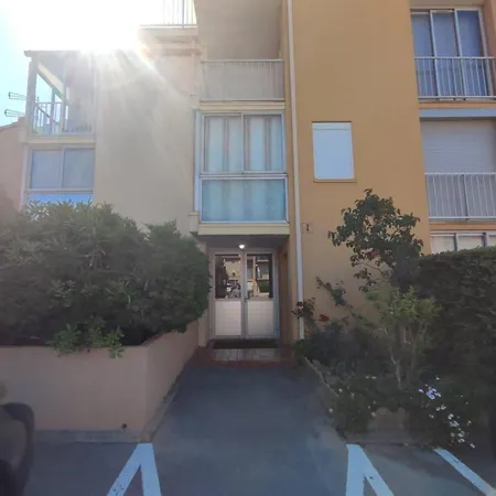 T2 Avec Loggia A 100m De La - 4sen119 St Pierre Apartmán